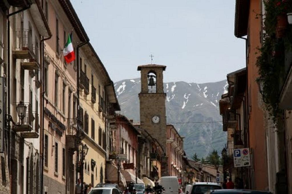 Parco Dei Laghi Apartment Аматриче Екстериор снимка